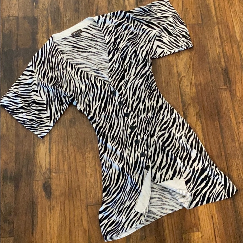 M.I.N.S Zebra Print Kimono-Style Button Down Tunic